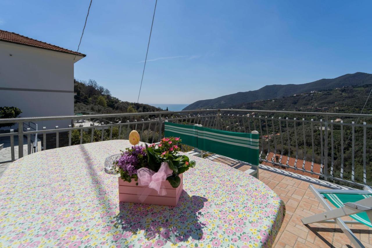 Casa Vacanza Il Portico Moneglia Exterior photo